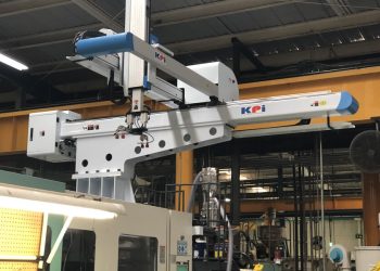 ربات تزریق پلاستیک جهت اتوماسیون فرایند تزریق پلاستیک